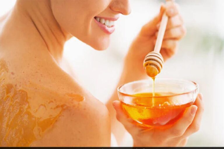 Benefits of Honey for Face & Skin