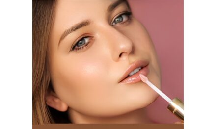 Blue Heaven Lip Oil & Condition Tinted