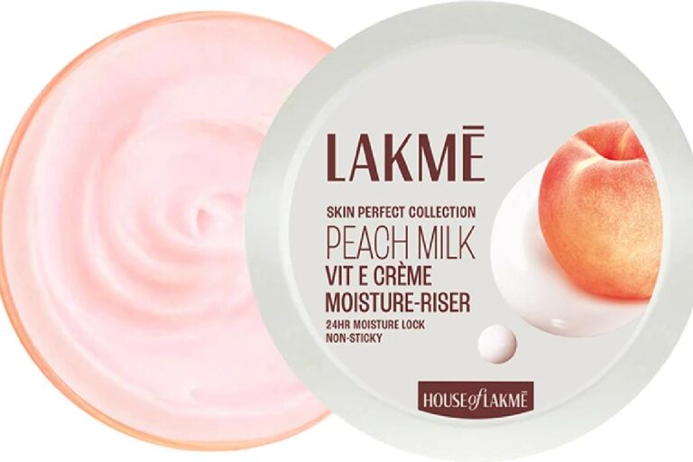 Lakme Peach Milk Moisturizer